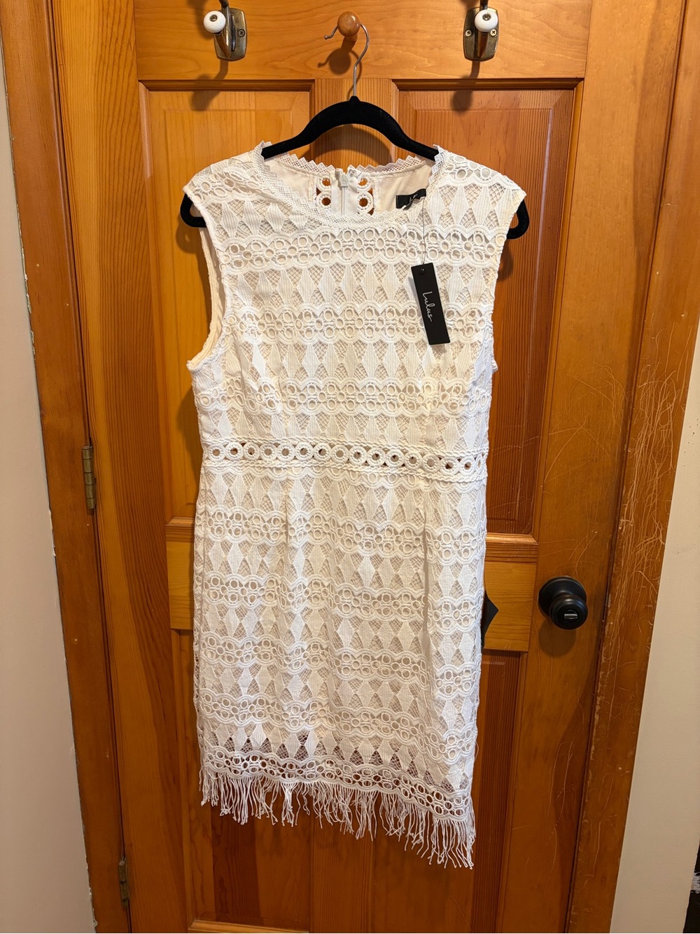 Lulu's Kenna White Crochet Lace Sleeveless Bodycon Dress - Picture 3 of 4